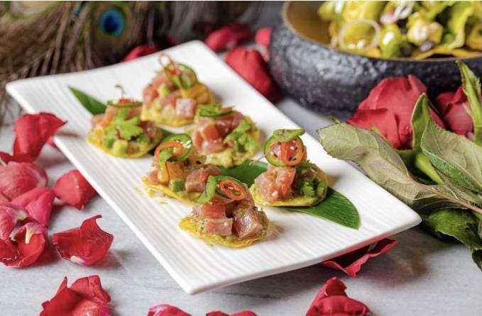 استمتع بأجواء هوتيل كارتاخينا الرئعة جداً في ليلة يوم الفالنتينفي دبي 