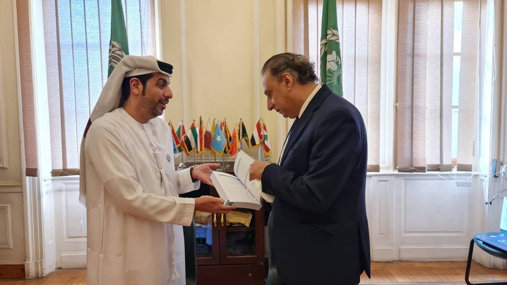 مركز تریندز یوقّع مذكرة تعاون مع معھد البحوث  والدراسات العربیة