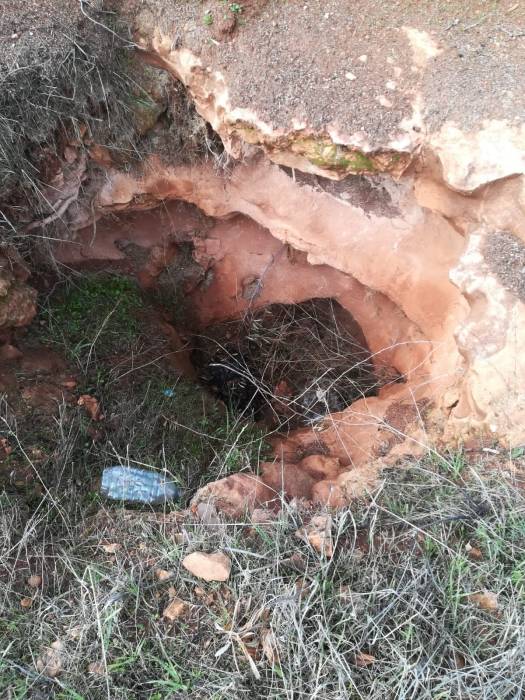 بإشراف المتصرف المجالي : ردم 7 آبار عميقة في الرمثا .. فيديو