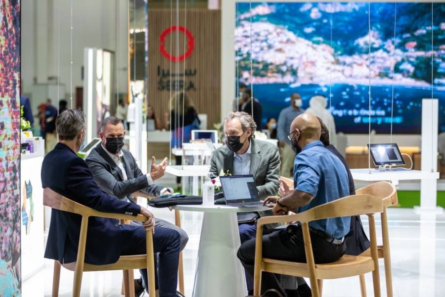 ارتفاع معدل الإنفاق على سفر الأعمال في الشرق الأوسط بنسبة 32٪ في عام 2022