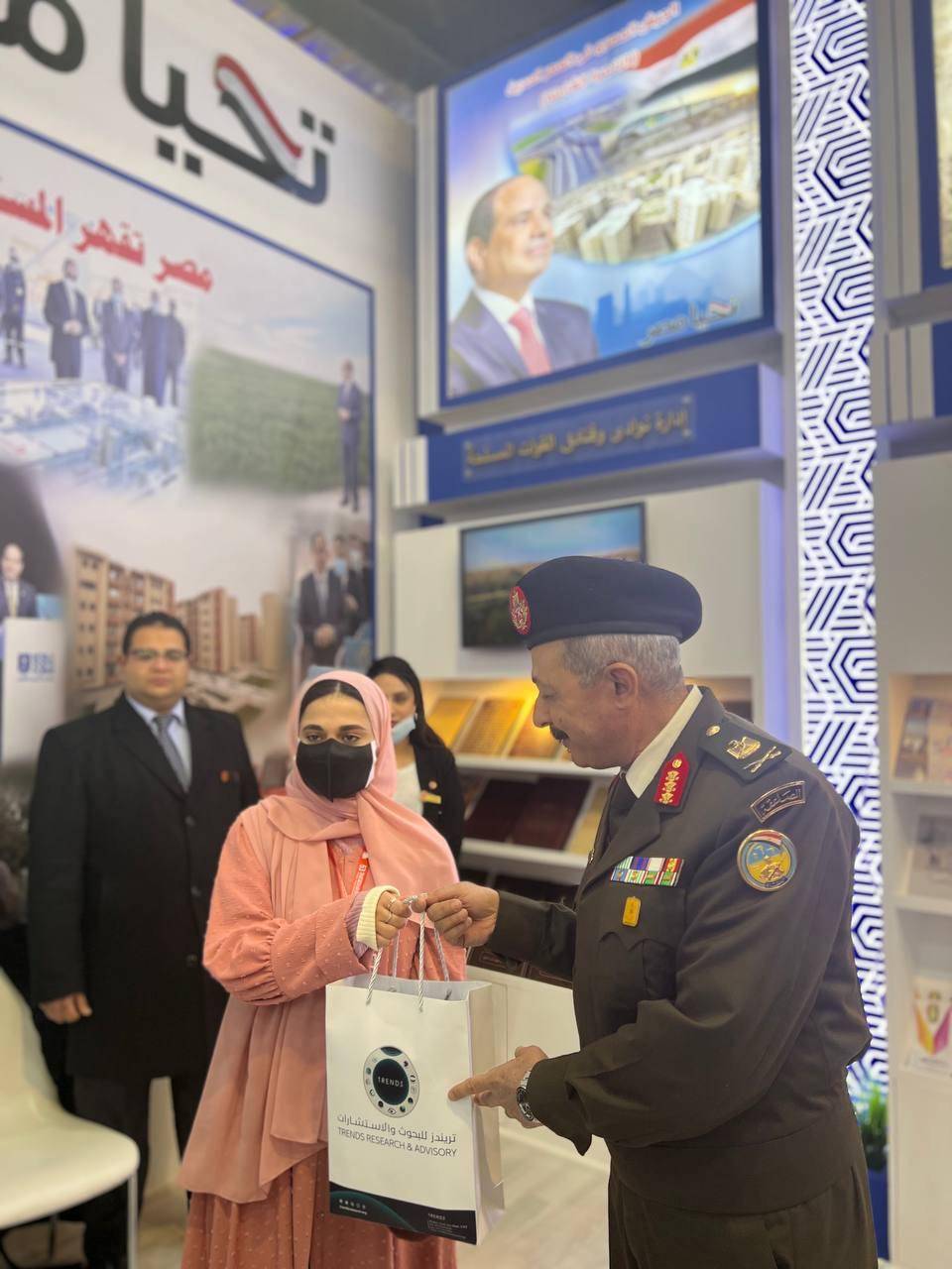 تریندز یختتم مشاركتھ في معرض القاھرة الدولي للكتاب  ویدعم المشروع الوطني للقراءة بنحو 1000 نسخة من  إصداراتھ