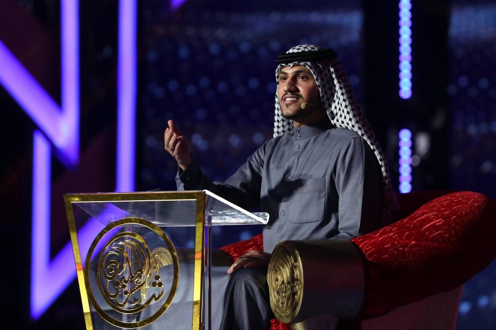 شاعر المليون بأمسيته العاشرة..  يبوح ألقاً وتميزاً من شاطئ الراحة في أبوظبي