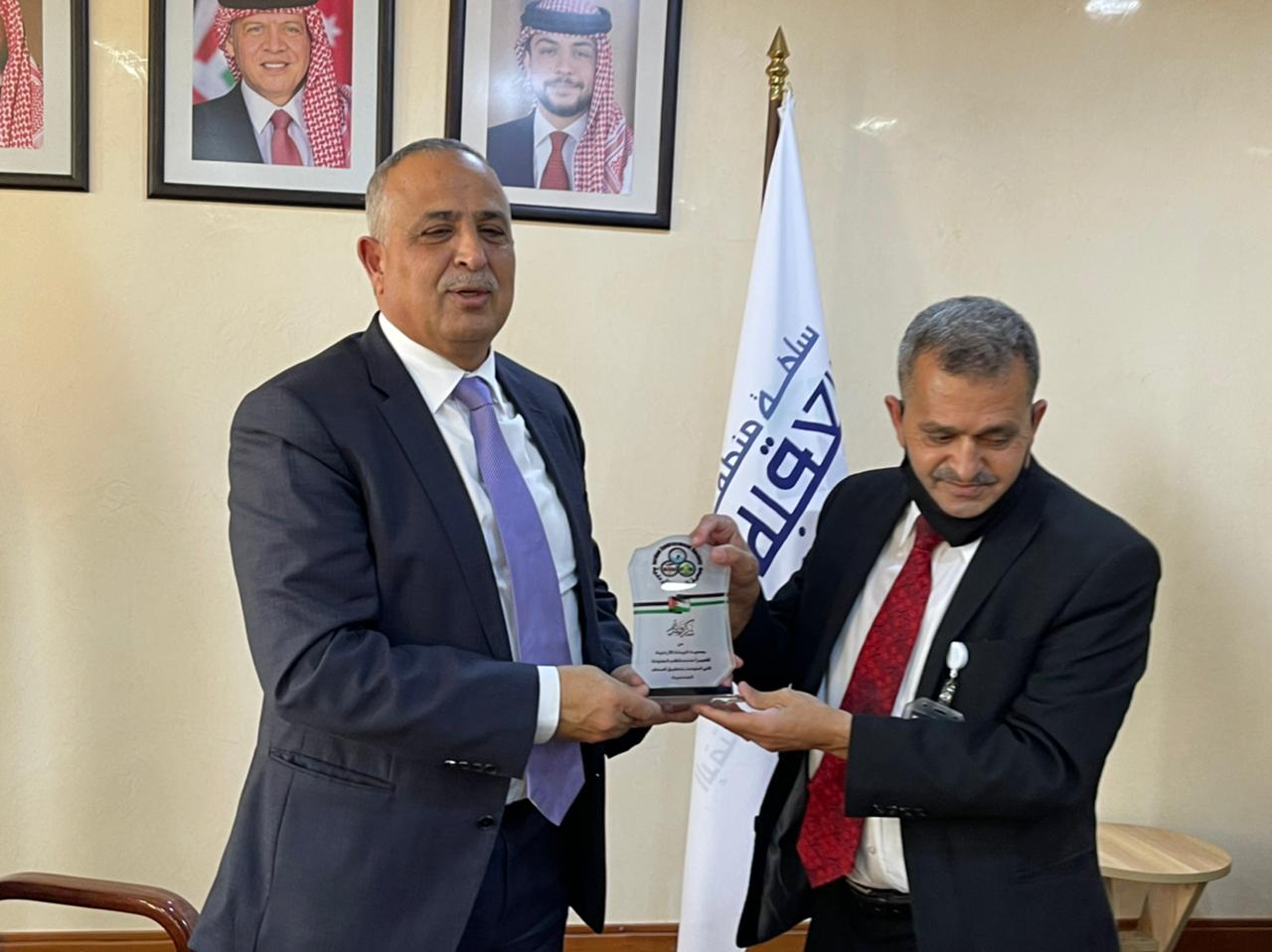 البخيت يطلق حملة غير الكيس الرسمية لجمعية البيئة في العقبة 