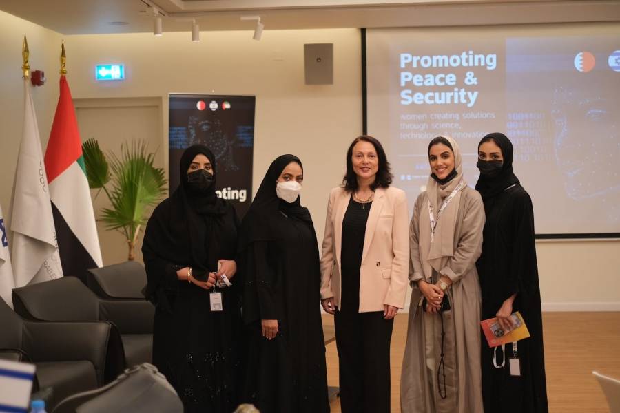 تریندز یشارك في حلقة نقاشیة في إكسبو 2020  حول القیادة النسائیة في تعزیز السلام والأمن