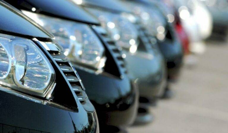 الجائحة عملت على خروج 4600 سيارة سياحية عن العمل