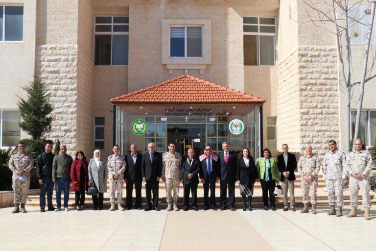 القوات المسلحة تحتفل بيوم الوفاء للمتقاعدين العسكريين (صور)