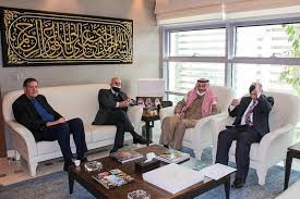 السفير السعودي لدى الأردن يستقبل نائب رئيس المجلس الأعلى للعلوم والتكنولوجيا