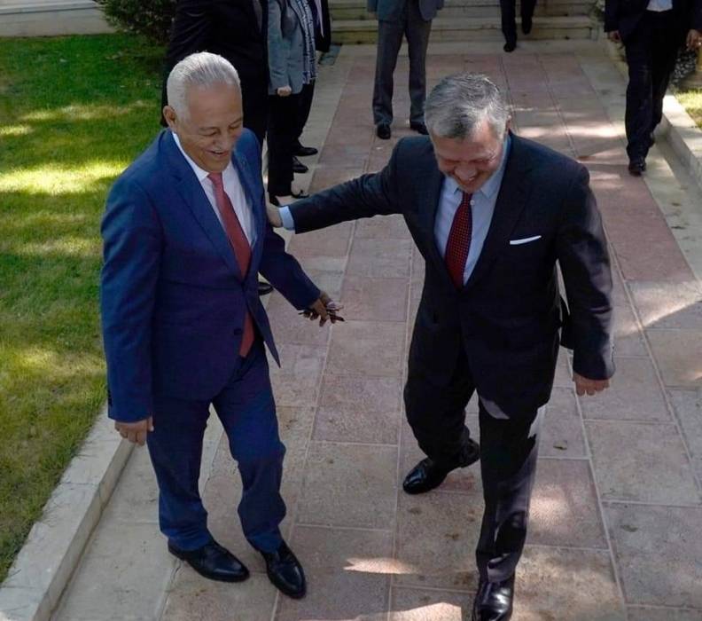 ماجد القرعان يكتب .. العيسوي .. 64 عاما من التفاني والإخلاص