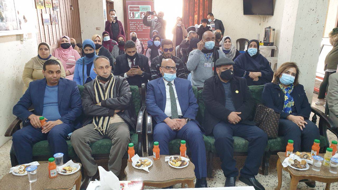 تكريم عدد من لأشخاص ذوي الاحتياجات الخاصه ف نادي الامير علي للصم الزرقاء