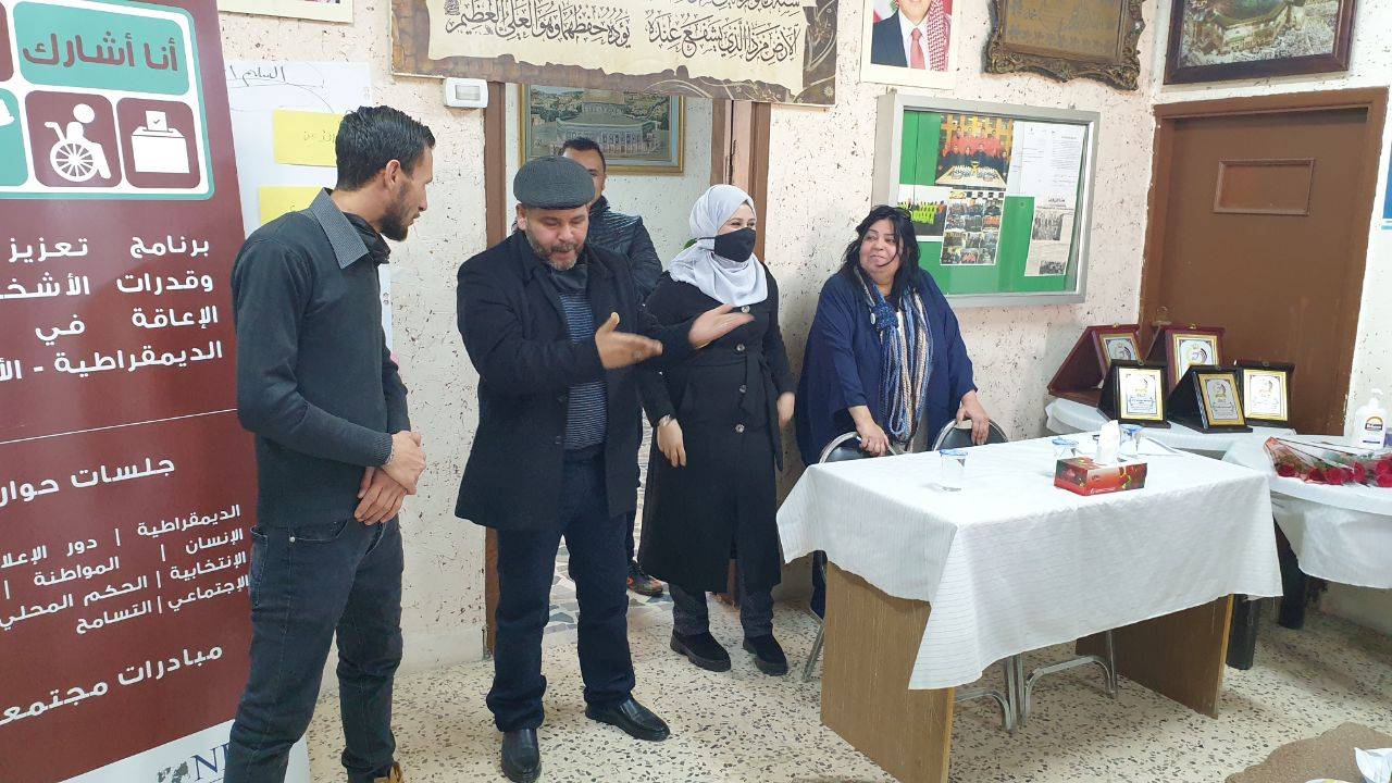 تكريم عدد من لأشخاص ذوي الاحتياجات الخاصه ف نادي الامير علي للصم الزرقاء