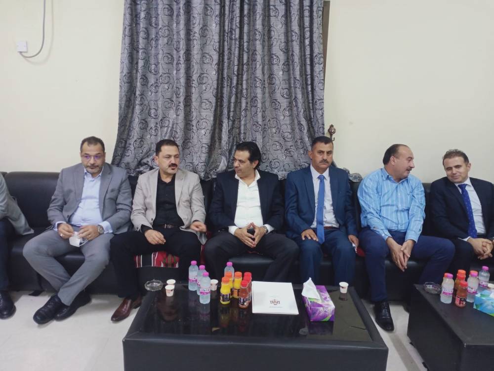السفير الأردني أمجد القهيوي  يلتقي أبناء الجالية  في محافظة  ظفار 
