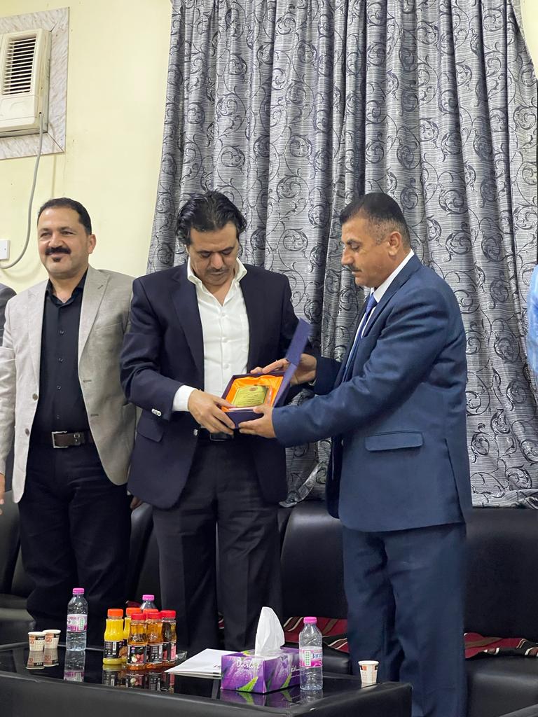 السفير الأردني أمجد القهيوي  يلتقي أبناء الجالية  في محافظة  ظفار 