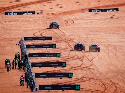افتتاح مثير لسباق ديزرت أكس بري في نيوم