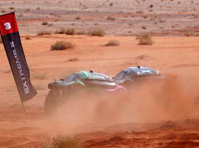 افتتاح مثير لسباق ديزرت أكس بري في نيوم