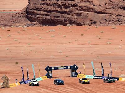 افتتاح مثير لسباق ديزرت أكس بري في نيوم