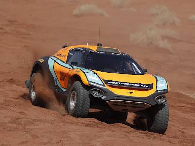 افتتاح مثير لسباق ديزرت أكس بري في نيوم