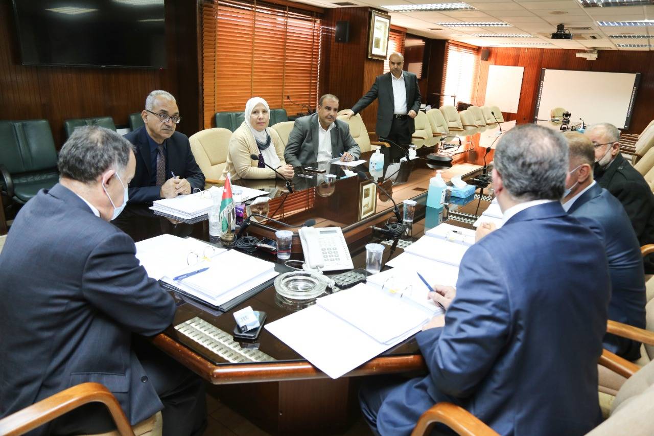 توقيع اتفاقية  تأهيل شبكات عين الباشا بقيمة (5.8) مليون دينار 