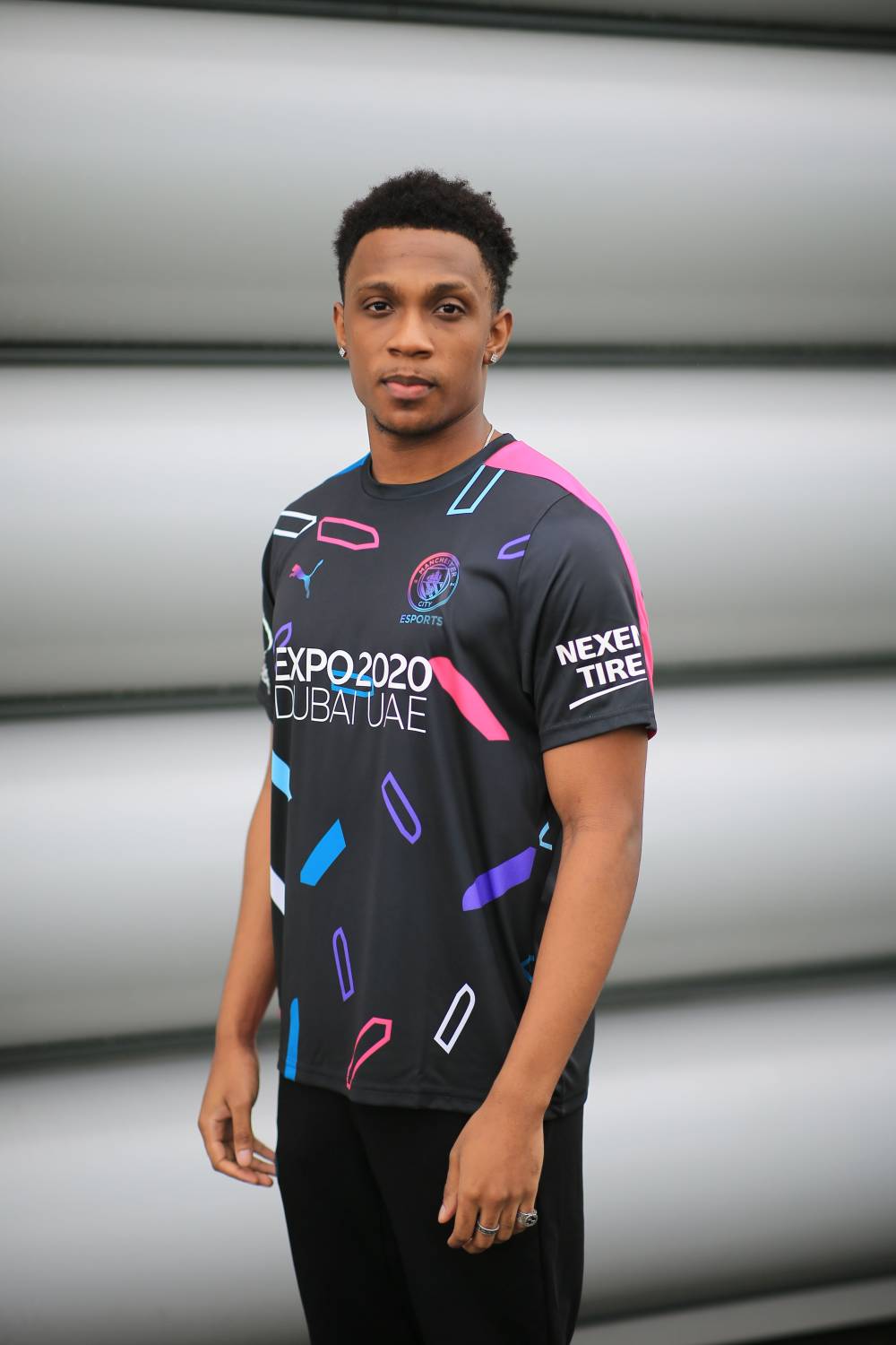 لاعبا فريق مانشستر سيتي للرياضات الإلكترونية يعبران عن انبهارهما بمستوى المشاركين في تصفيات كأس مانشستر سيتي للرياضات الالكترونية في الإمارات