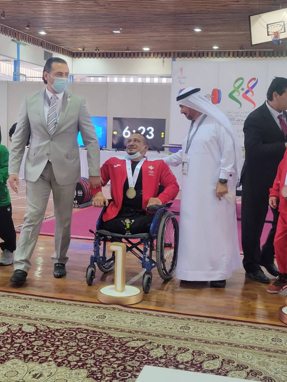 عمر قرادة يعزز سجله الحافل بذهبية جديدة في دورة العاب غرب آسيا البارالمبية