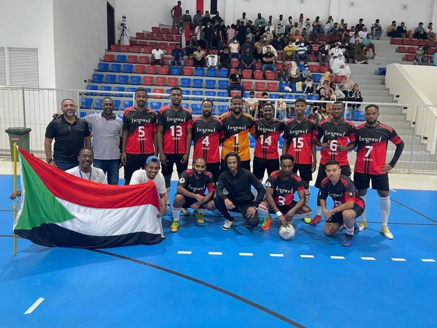 مصر وإيران إلى نهائي بطولة الجاليات الكروية