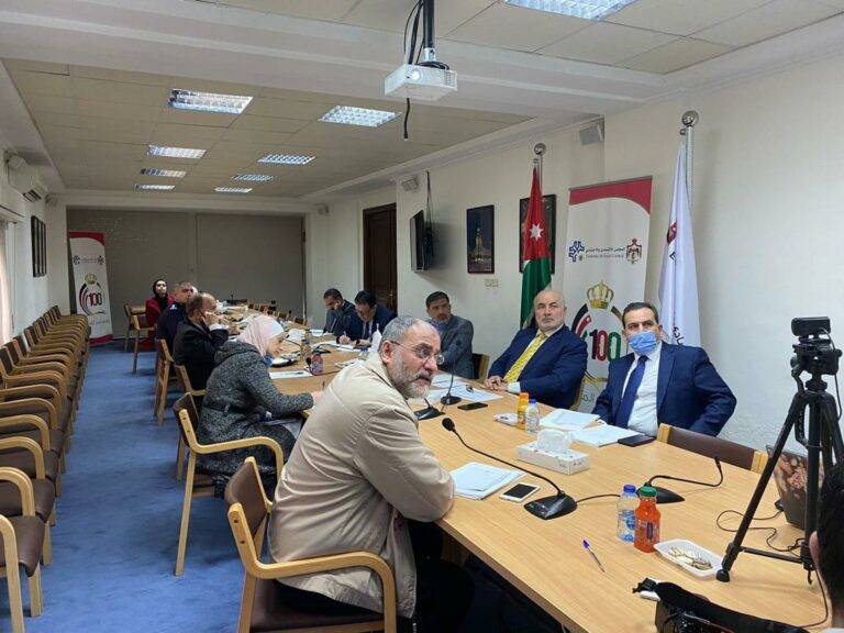 التهتموني: نعمل على تحديث استراتيجية النقل في الأردن