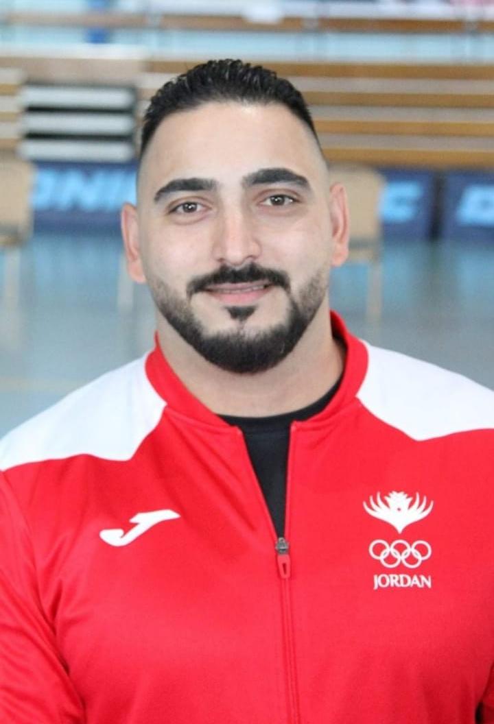 خطاب يحط الرحال في طهران للمشاركة في بطولة إيران الوطنية