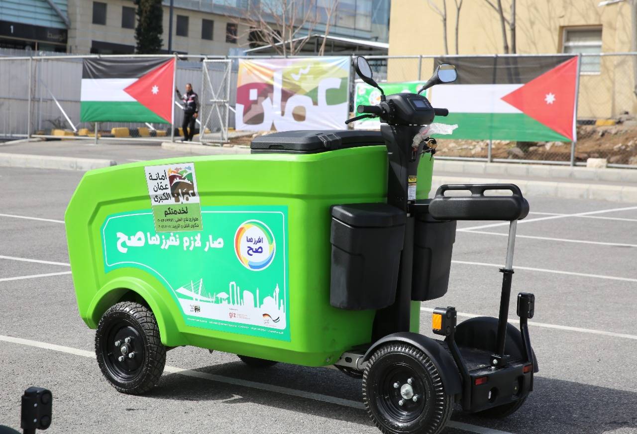 الشواربة يفتتح شارع الرسالة