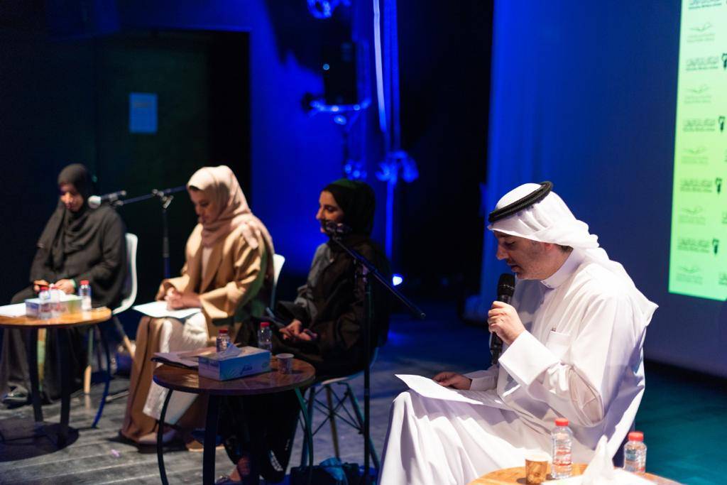 حديث المكتبات يضيء على العلاقة بين الموسيقى والمجتمع