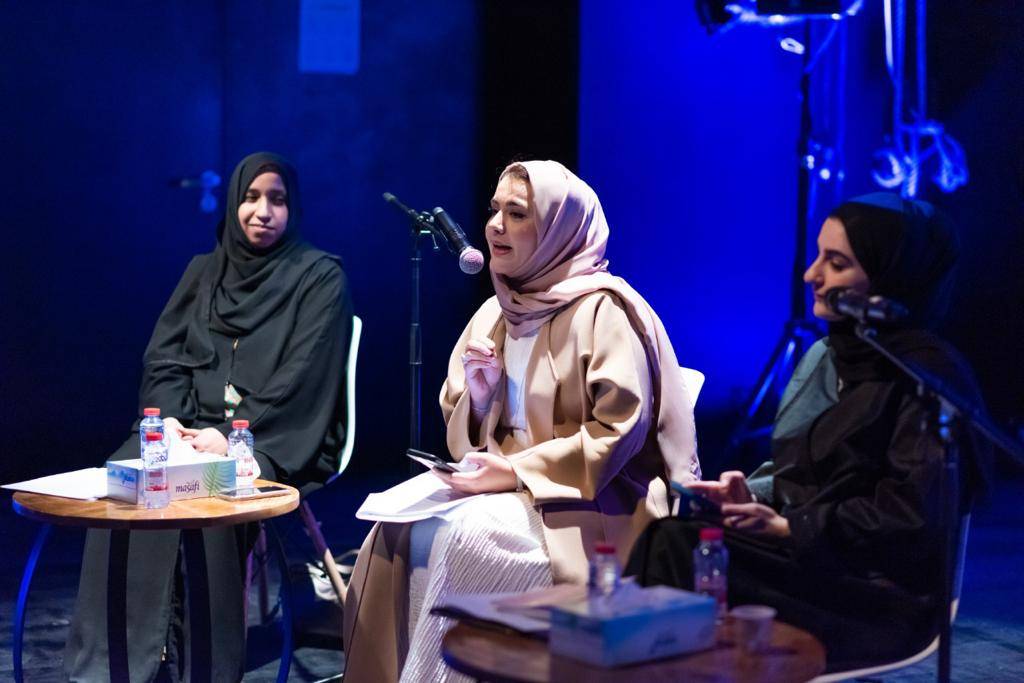 حديث المكتبات يضيء على العلاقة بين الموسيقى والمجتمع