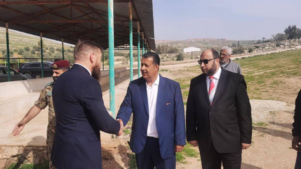 في الذكرى السادسة لإستشهاد البطل الرائد راشد الزيود ... سفير بولندا يستذكر المناسبة بالفخر والاعتزاز 