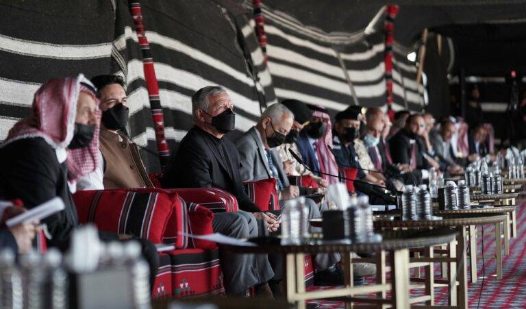 الملك من معان يوجه للاستعجال بالمشاريع الرأسمالية