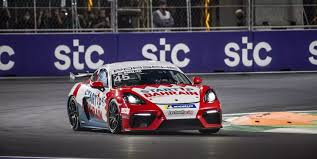 تحدي بورشه سبرنت الشرق الأوسط يعود لبرنامج جائزة السعودية الكبرى stc للفورمولا 1  لعام 2022 كسباق داعم رئيسي