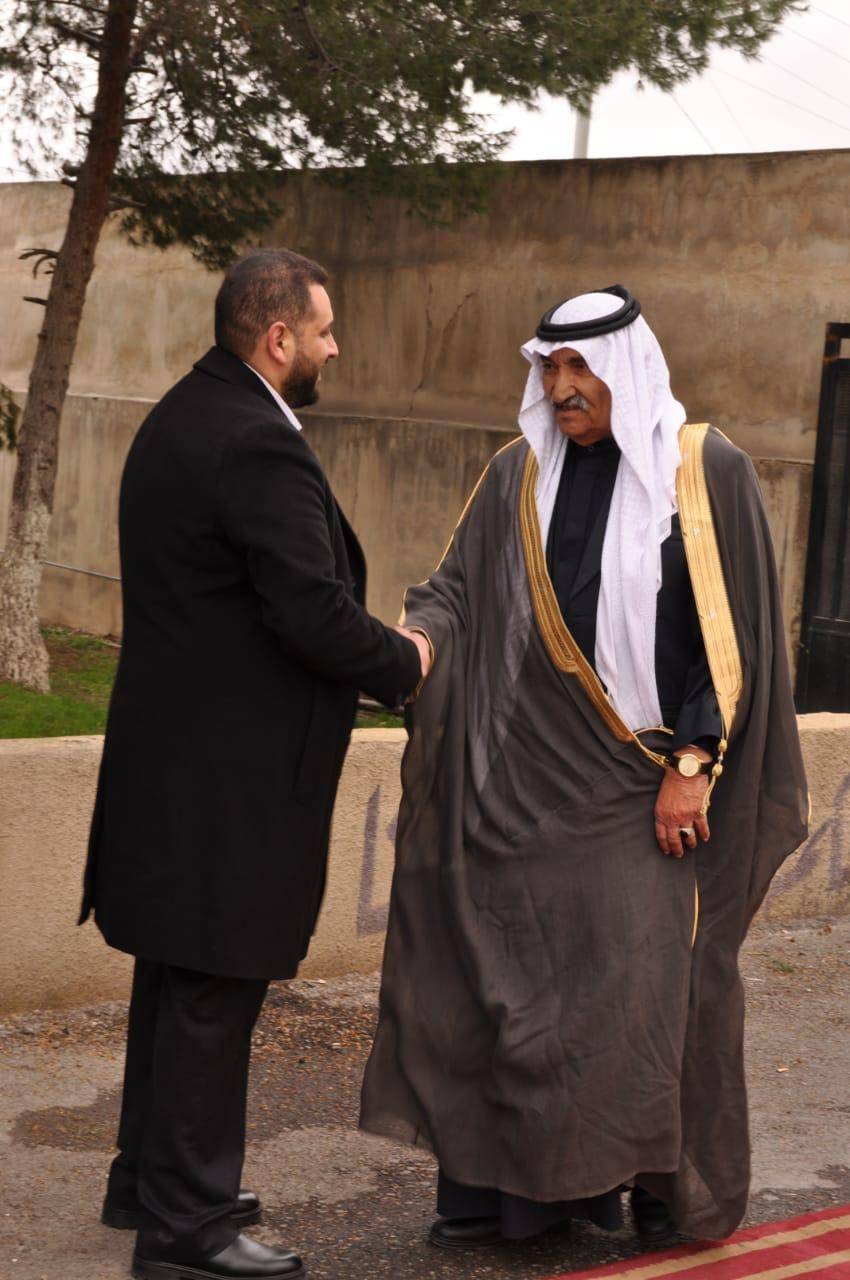 صدام محمود ابوالجود يولم بمناسبة المولود الجديد كنان 