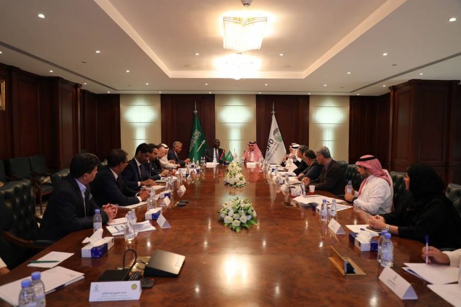 الصندوق السعودي للتنمية يستضيف الاجتماع الثاني للطاولة المستديرة لتمويل مشروع تزويد مدينة كيفه في الجمهورية الإسلامية الموريتانية بالماء الصالح للشرب