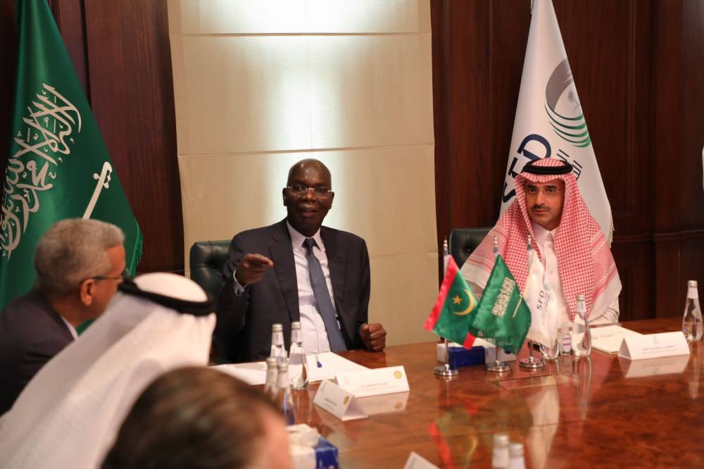 الصندوق السعودي للتنمية يستضيف الاجتماع الثاني للطاولة المستديرة لتمويل مشروع تزويد مدينة كيفه في الجمهورية الإسلامية الموريتانية بالماء الصالح للشرب