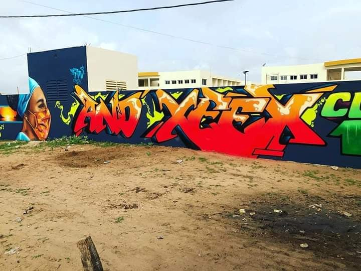 زياد جيوسي يكتب : جداريات