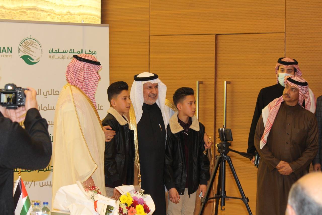 الربيعة أن المملكة العربية السعودية قيادة وشعبا تؤمن بأهمية الدور النبيل الذي تقوم به الأردن باحتضان اللاجئين السوريين