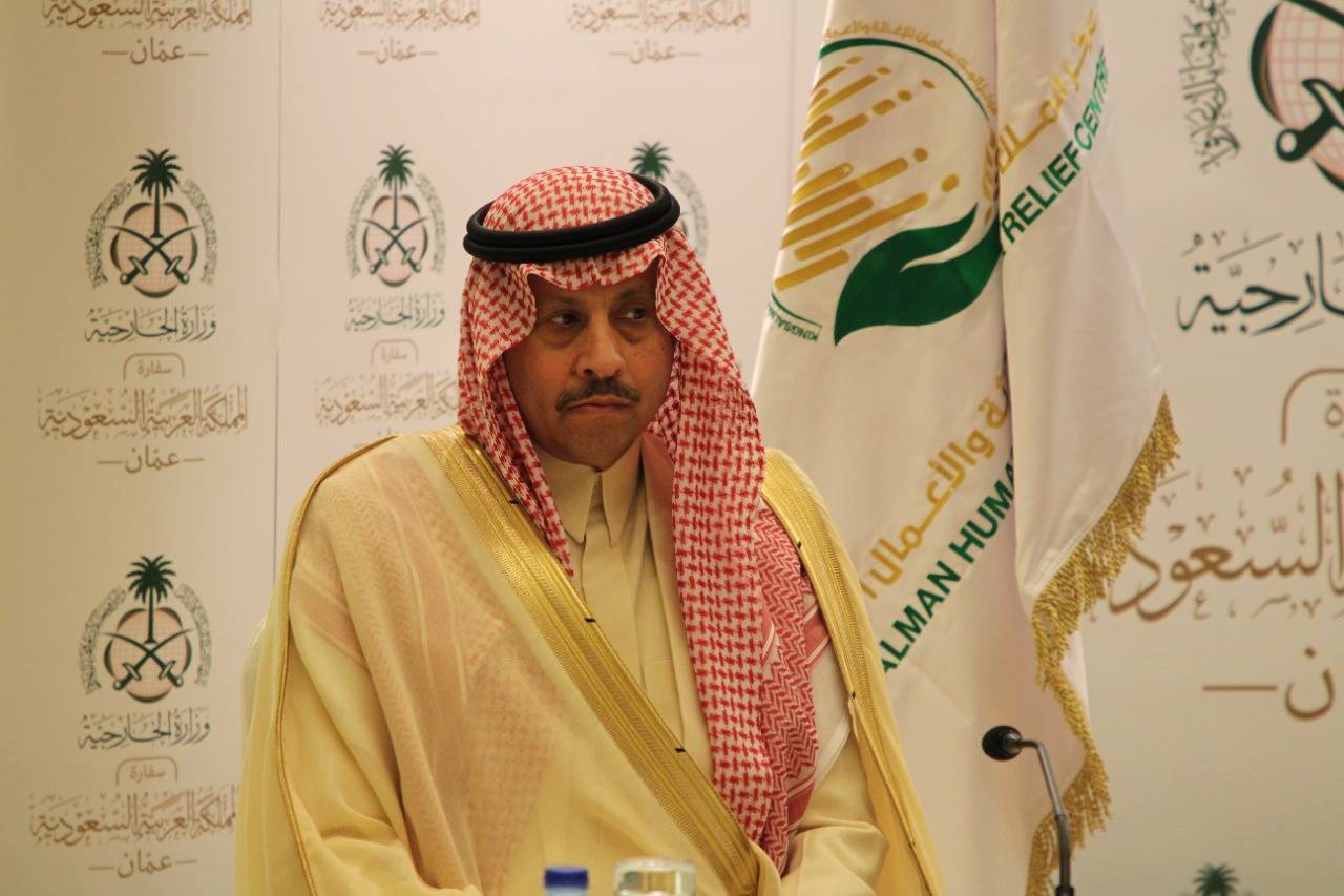 الربيعة أن المملكة العربية السعودية قيادة وشعبا تؤمن بأهمية الدور النبيل الذي تقوم به الأردن باحتضان اللاجئين السوريين