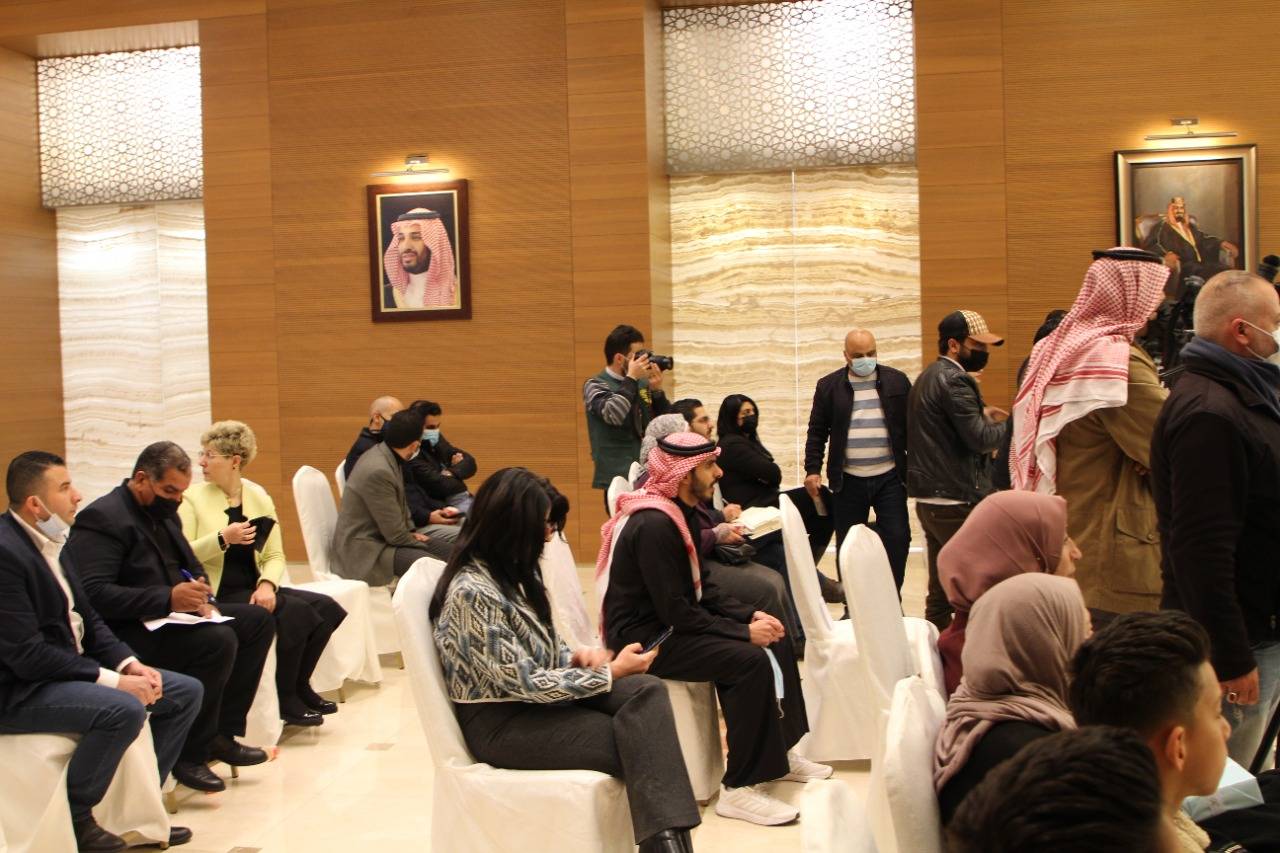 الربيعة أن المملكة العربية السعودية قيادة وشعبا تؤمن بأهمية الدور النبيل الذي تقوم به الأردن باحتضان اللاجئين السوريين