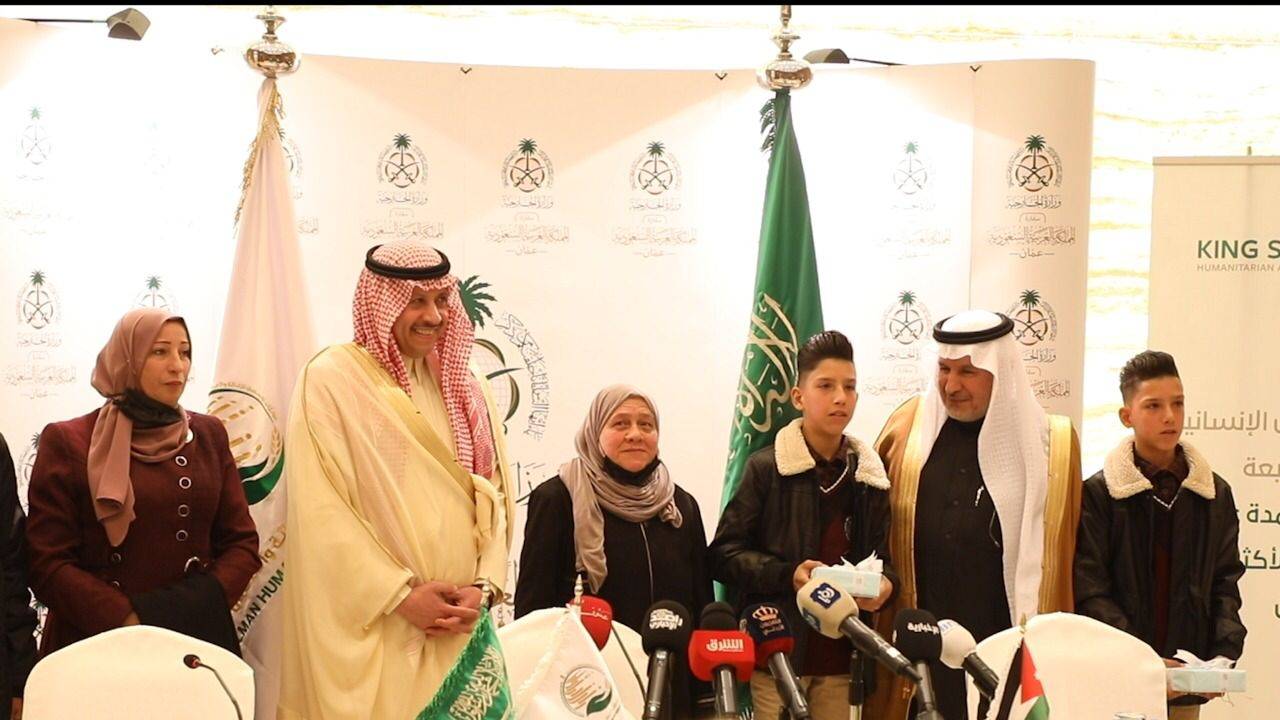 الربيعة أن المملكة العربية السعودية قيادة وشعبا تؤمن بأهمية الدور النبيل الذي تقوم به الأردن باحتضان اللاجئين السوريين