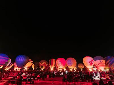 مهرجان سماء العلا يحقق الرقم القياسي لأكبر عرض ليلي للمناطيد المضيئة في العالم  