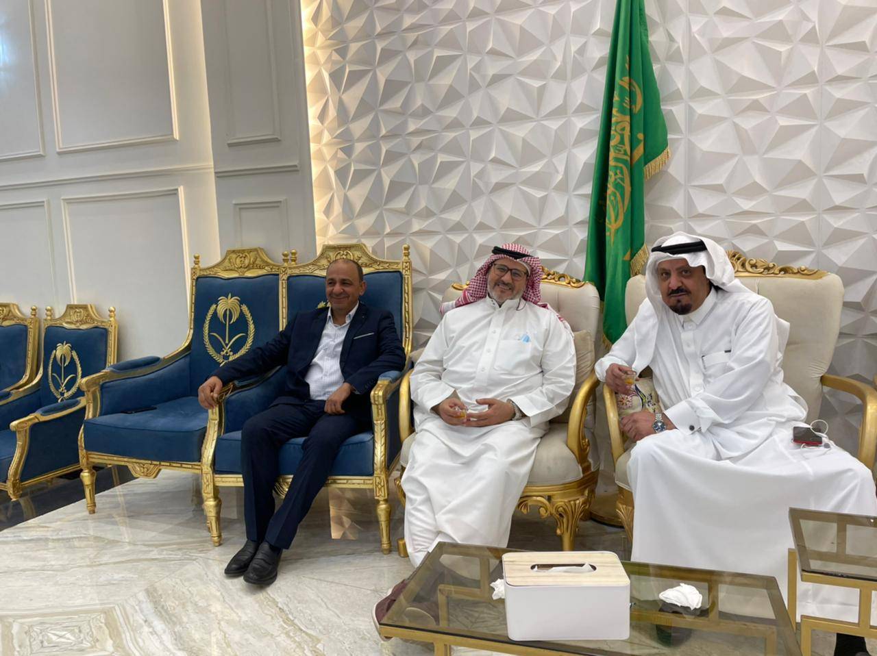 افراح المطيري والزهراني 