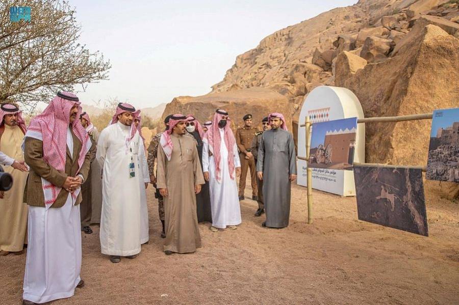 سمو الأمير عبدالعزيز بن سعد يرعى حفل انطلاق أعمال مؤتمر حائل الدولي لطب نمط الحياة  2022