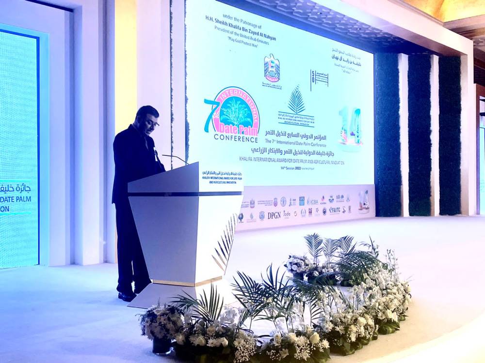 وزير الزراعة الحنيفات يشيد بجهود دولة الإمارات بدعم وتنمية قطاع النخيل وإنتاج التمور في الأردن