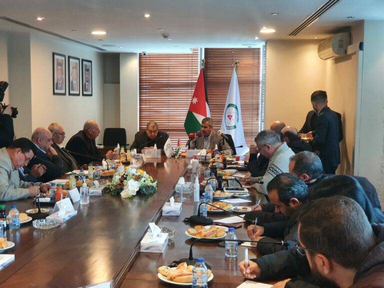 الخرابشة: التعرفة الكهربائية الجديدة تخفض تعرفة القطاع التجاري 13٪