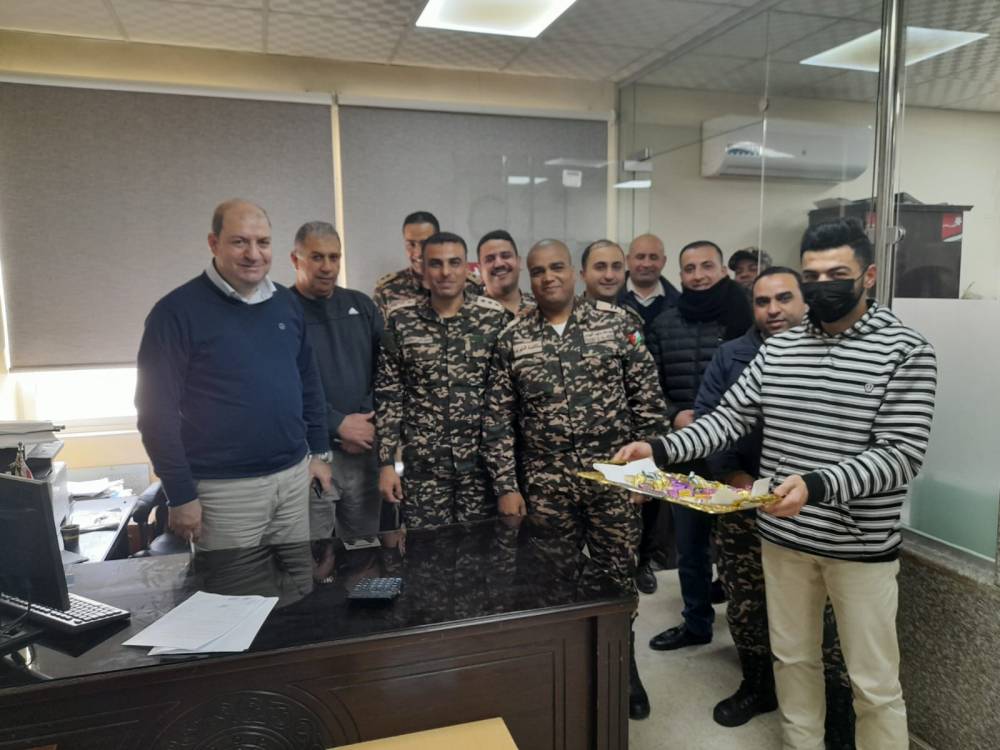 مديرية مكافحة التهريب تحتفل بمناسبة حصول دائرة الجمارك على جائزة التحول إلى الحكومة الإلكترونية 