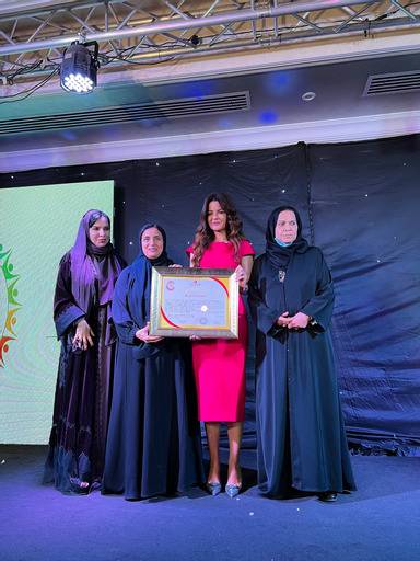  المخرجة سارة عبدالله سفيرة لمركز راشد لأصحاب للهمم