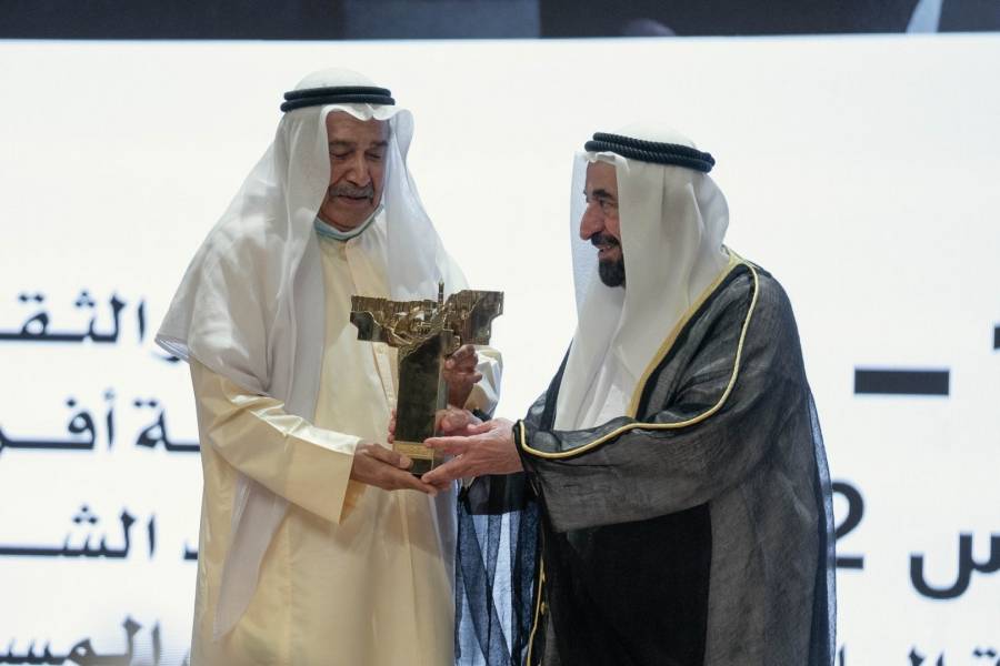 حاكم الشارقة يشهد افتتاح الدورة الـ31 من أيام الشارقة المسرحية