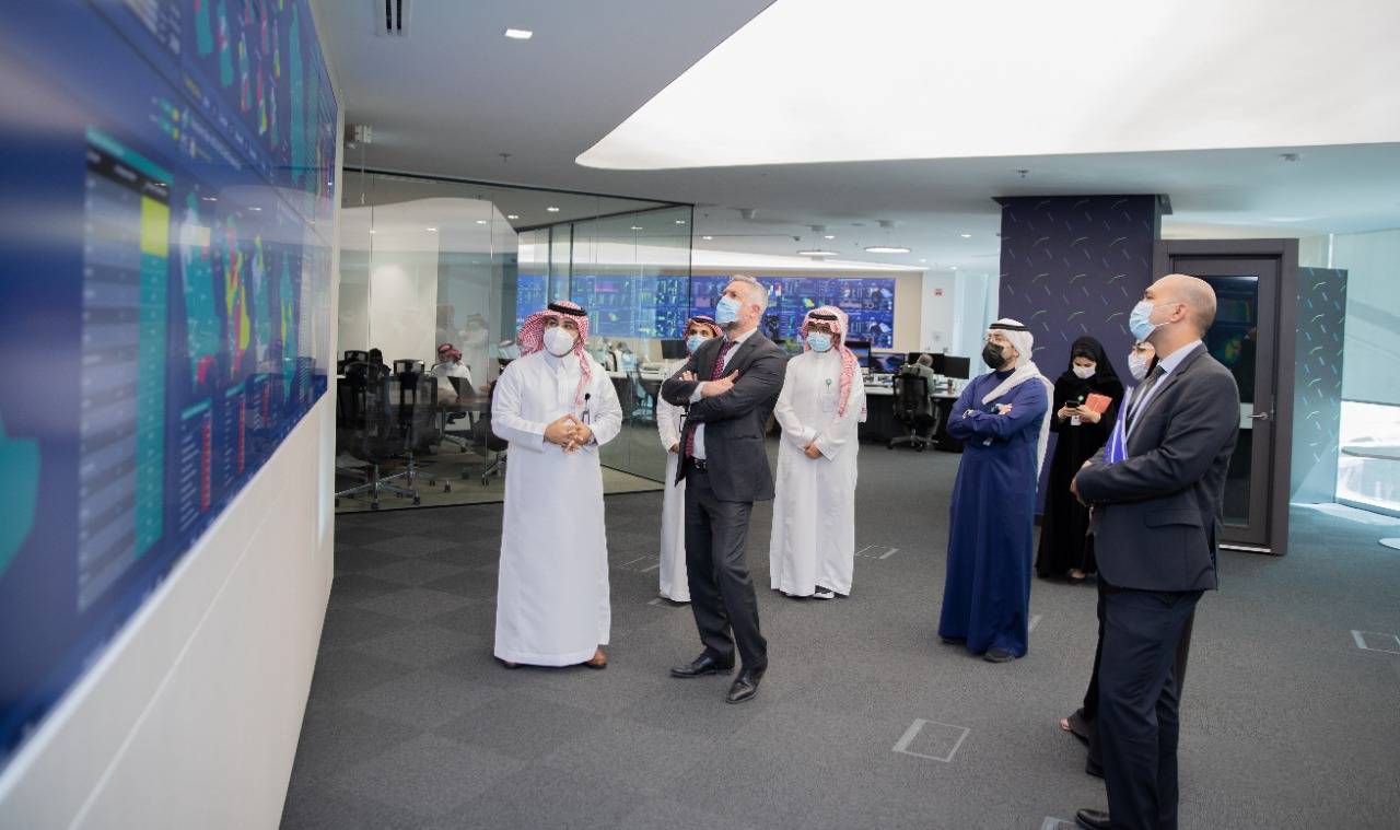 سفير الاتحاد الأوروبي في الرياض يزور المستشفى الافتراضي الأكبر عالمياً
