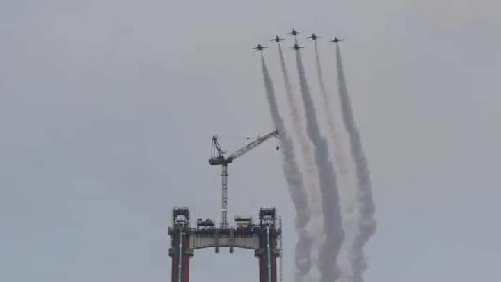 بالصور : الرئيس التركي يفتتح أطول جسر معلق في العالم جناق قلعة 1915 الرابط بين قارتي أوروبا وآسيا 